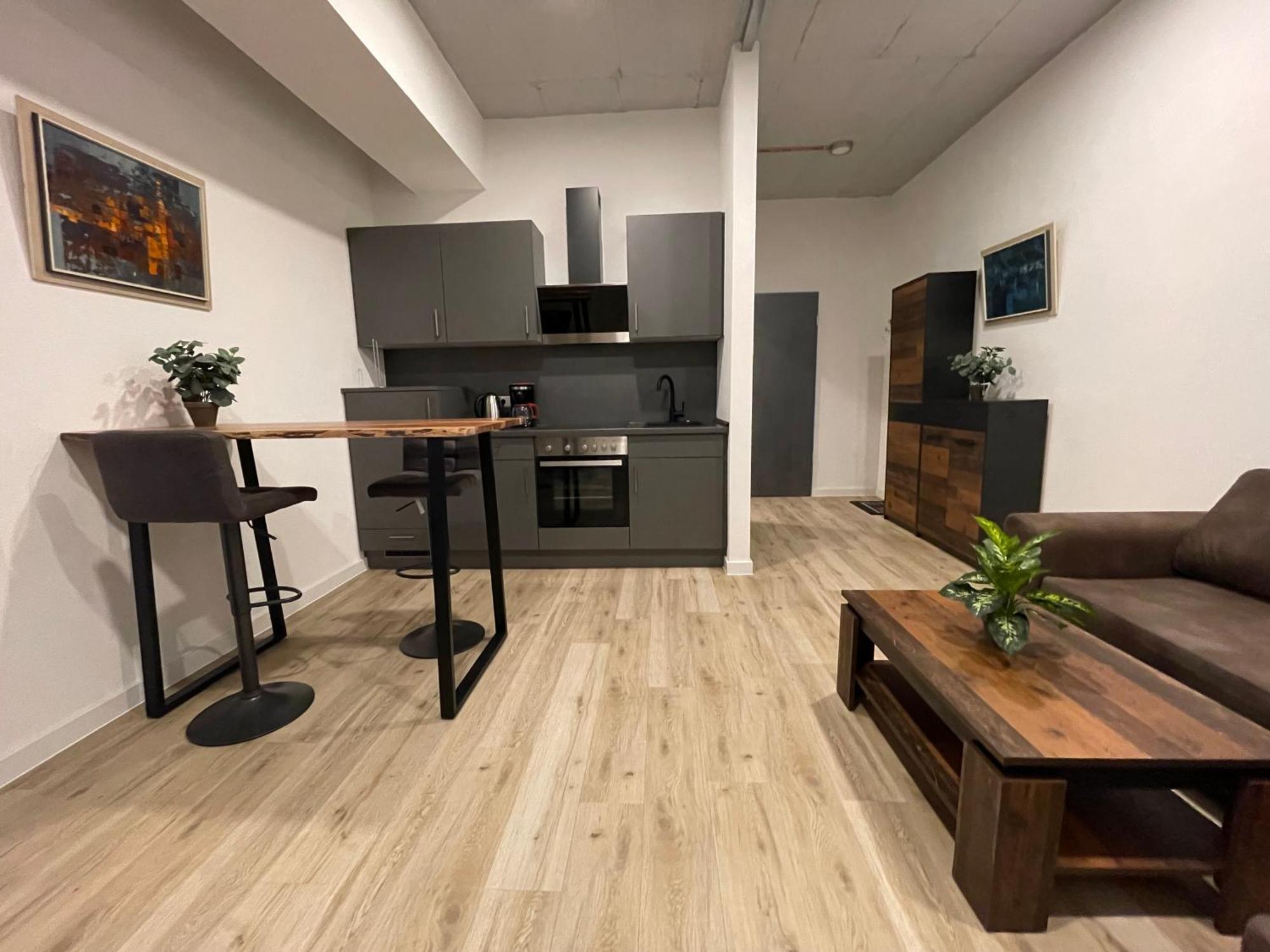 Wunderschoenes Apartment Am Schloessle Zentrum Pforzheim Bagian luar foto