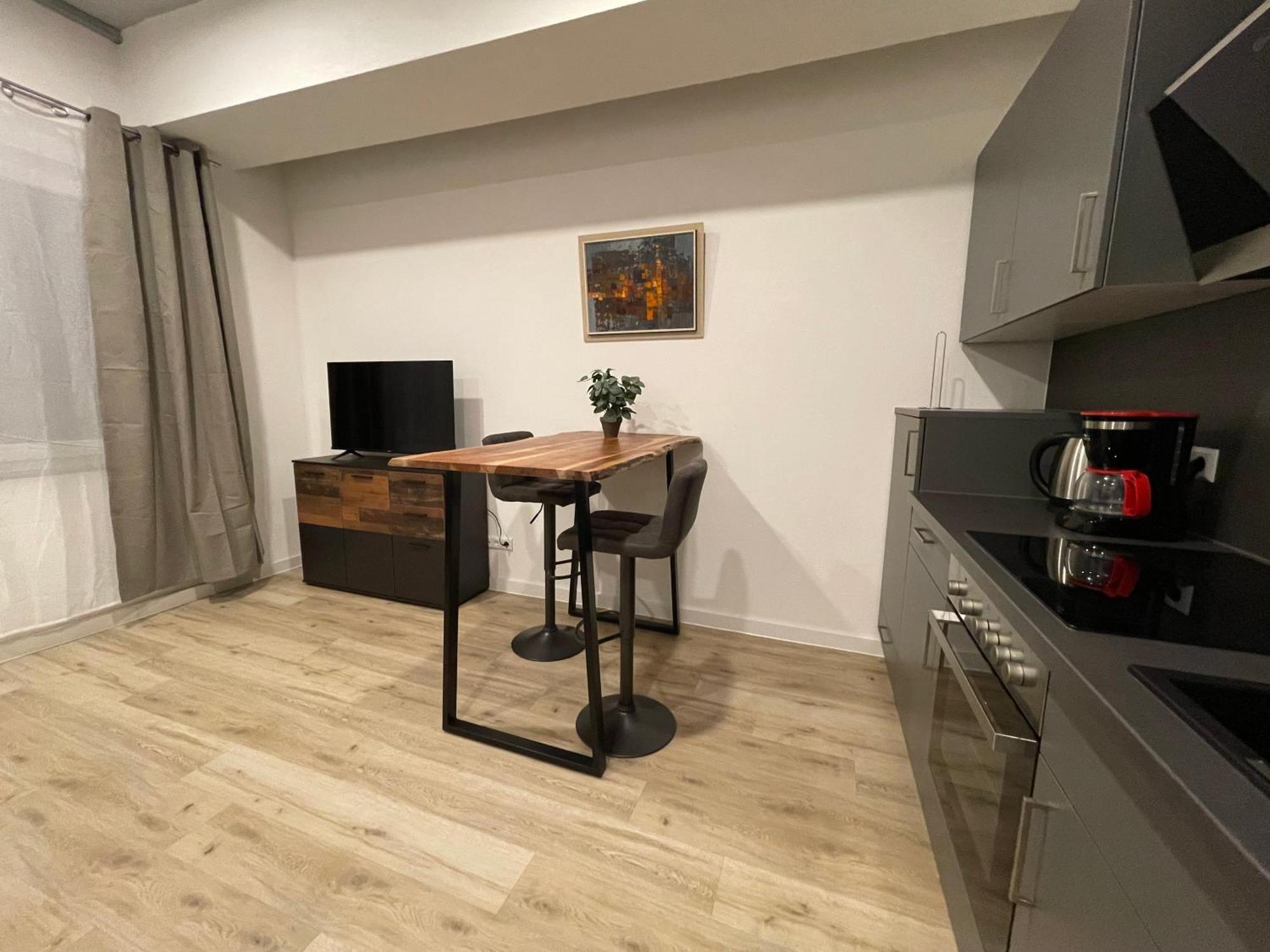 Wunderschoenes Apartment Am Schloessle Zentrum Pforzheim Bagian luar foto