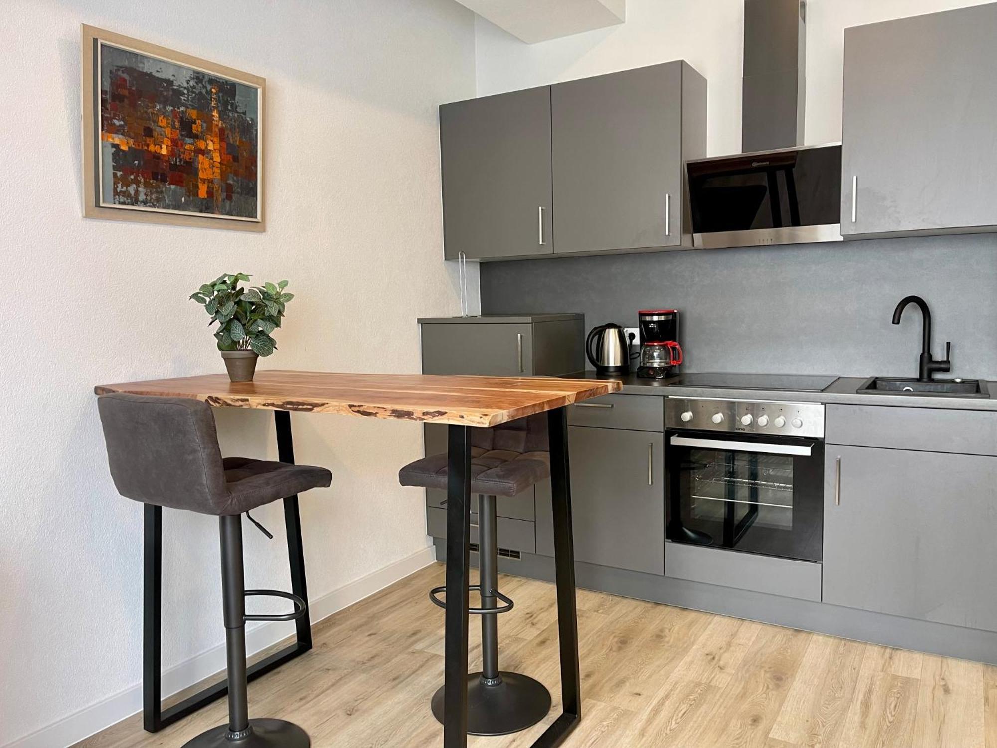 Wunderschoenes Apartment Am Schloessle Zentrum Pforzheim Bagian luar foto