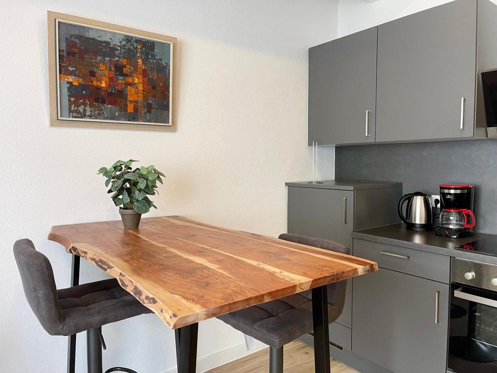 Wunderschoenes Apartment Am Schloessle Zentrum Pforzheim Bagian luar foto