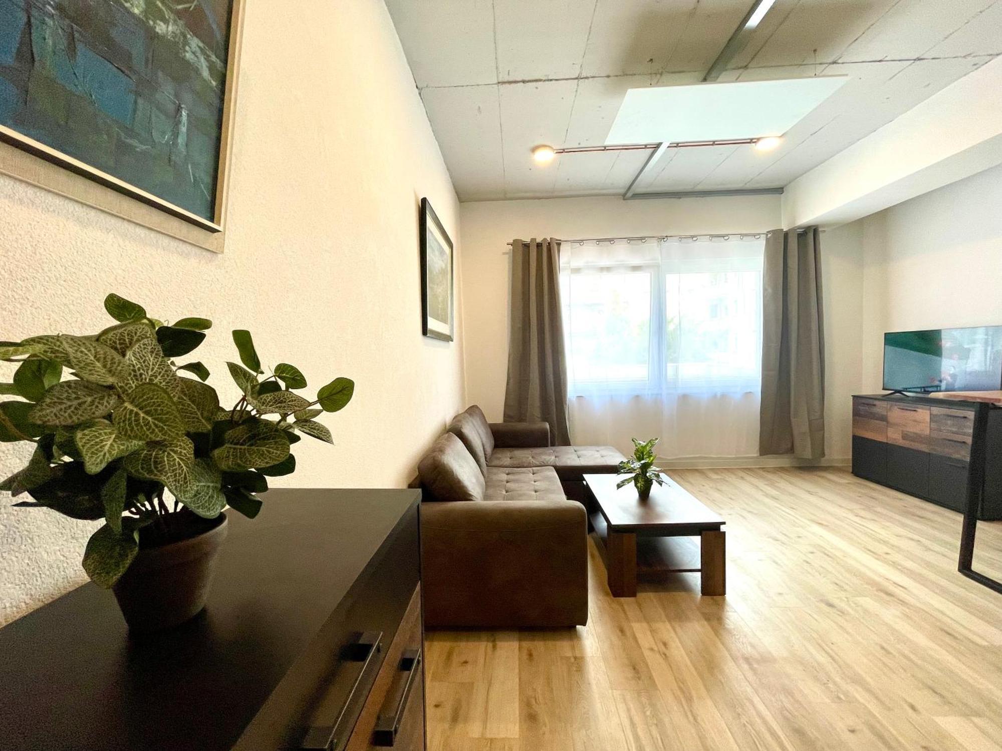 Wunderschoenes Apartment Am Schloessle Zentrum Pforzheim Bagian luar foto